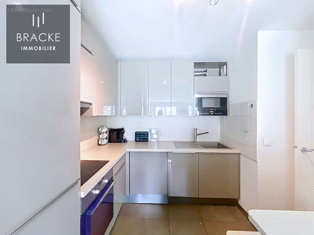 Appartement Courbevoie 4 pièces - large BALCON - vue dégagée - photo 6