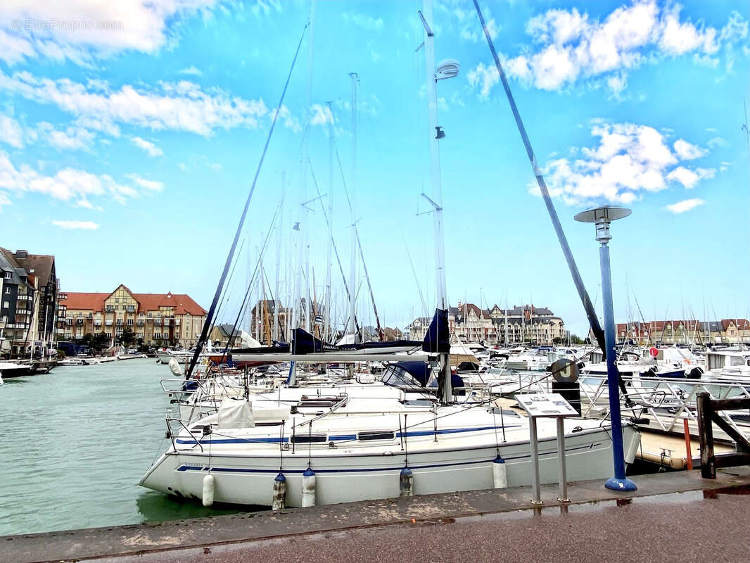 Appartement à DIVES-SUR-MER