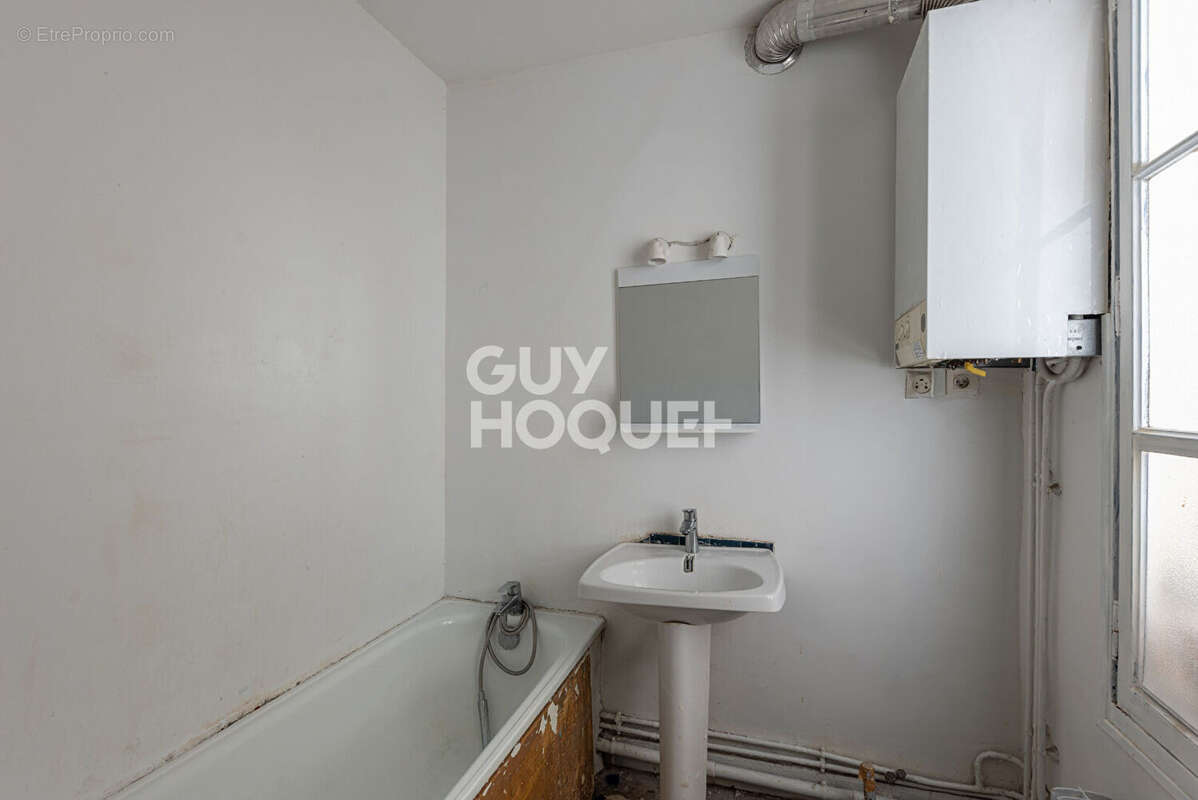 Appartement à PARIS-12E