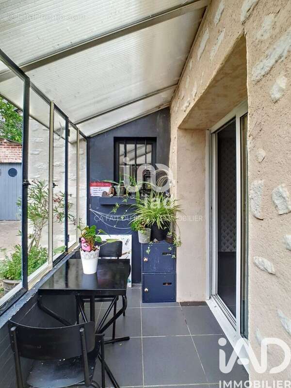 Maison 165 m² à Pont-De-Ruan  - photo 8