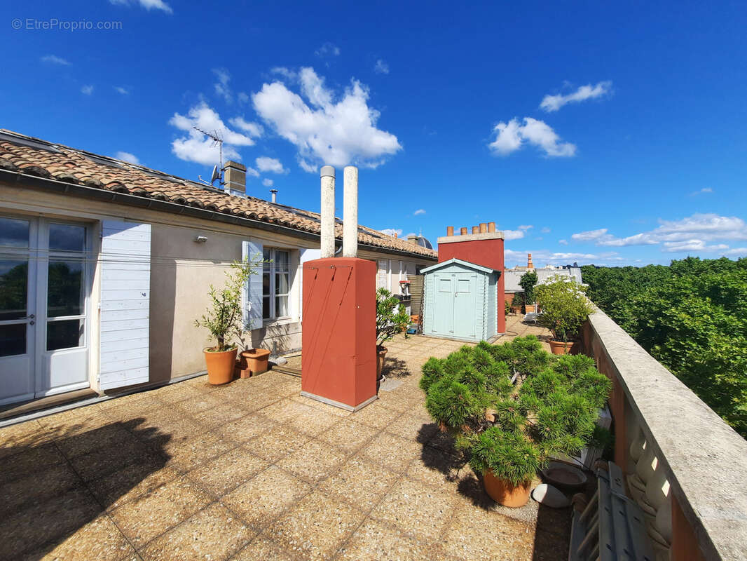 Appartement à NIMES