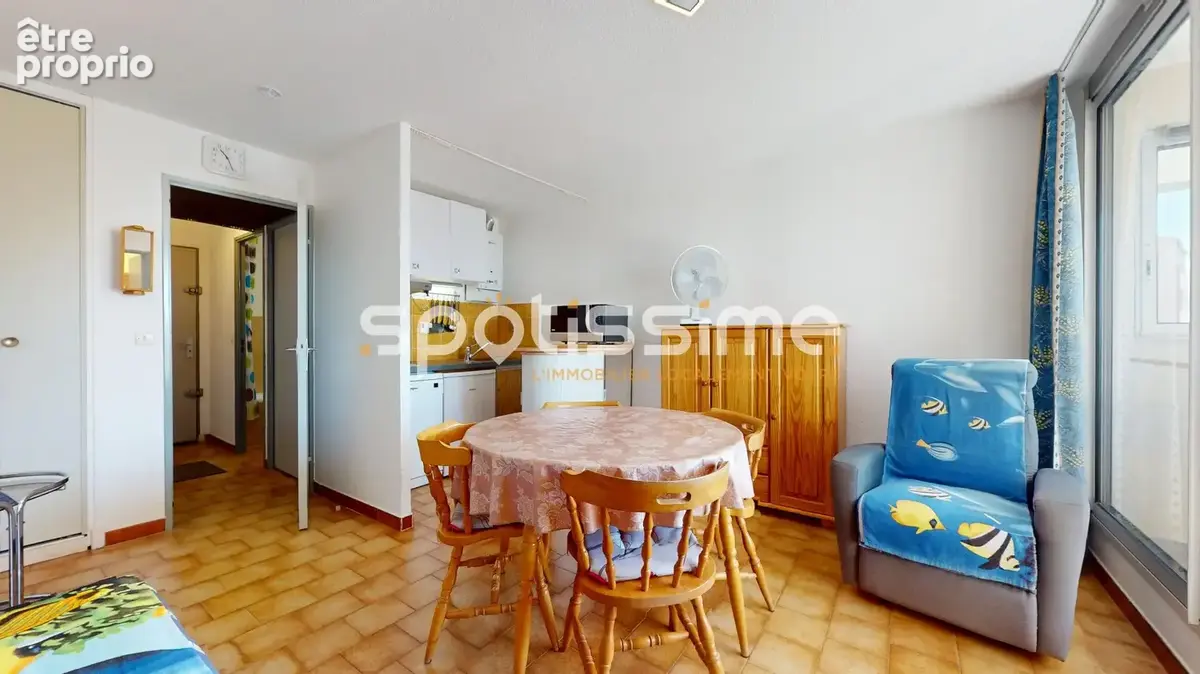 Cap d'Agde  Centre Port : studio cabine avec vue mer, parking et cellier privatifs - photo 12