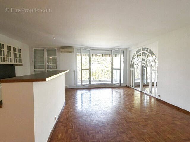 Appartement à MARSEILLE-12E