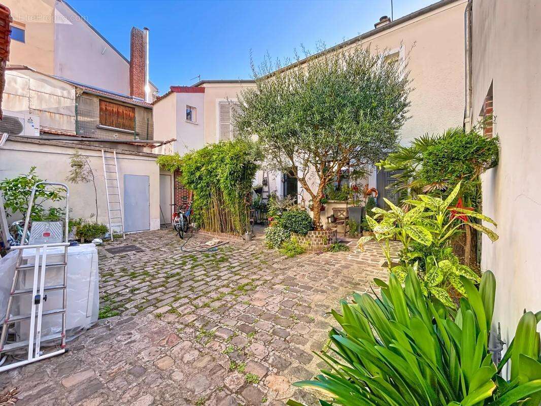 Appartement à FONTENAY-AUX-ROSES