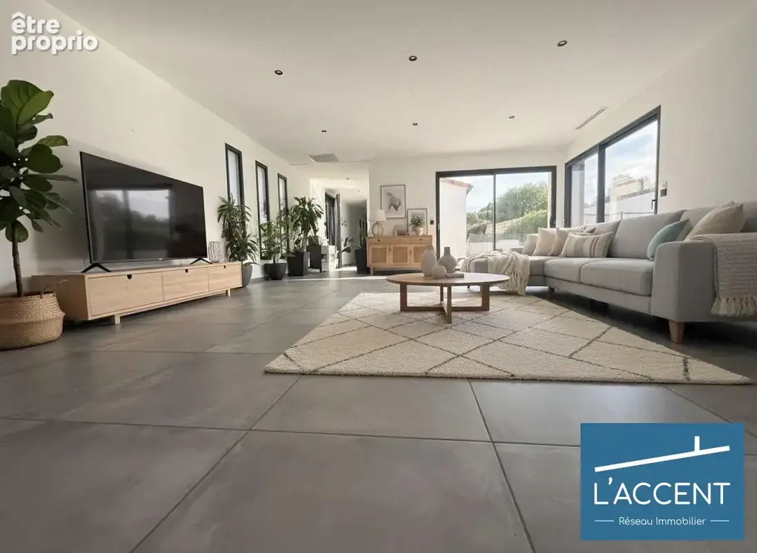 Maison 6 pièces 162 m² à vendre à Beauvoisin (30640) - photo 3