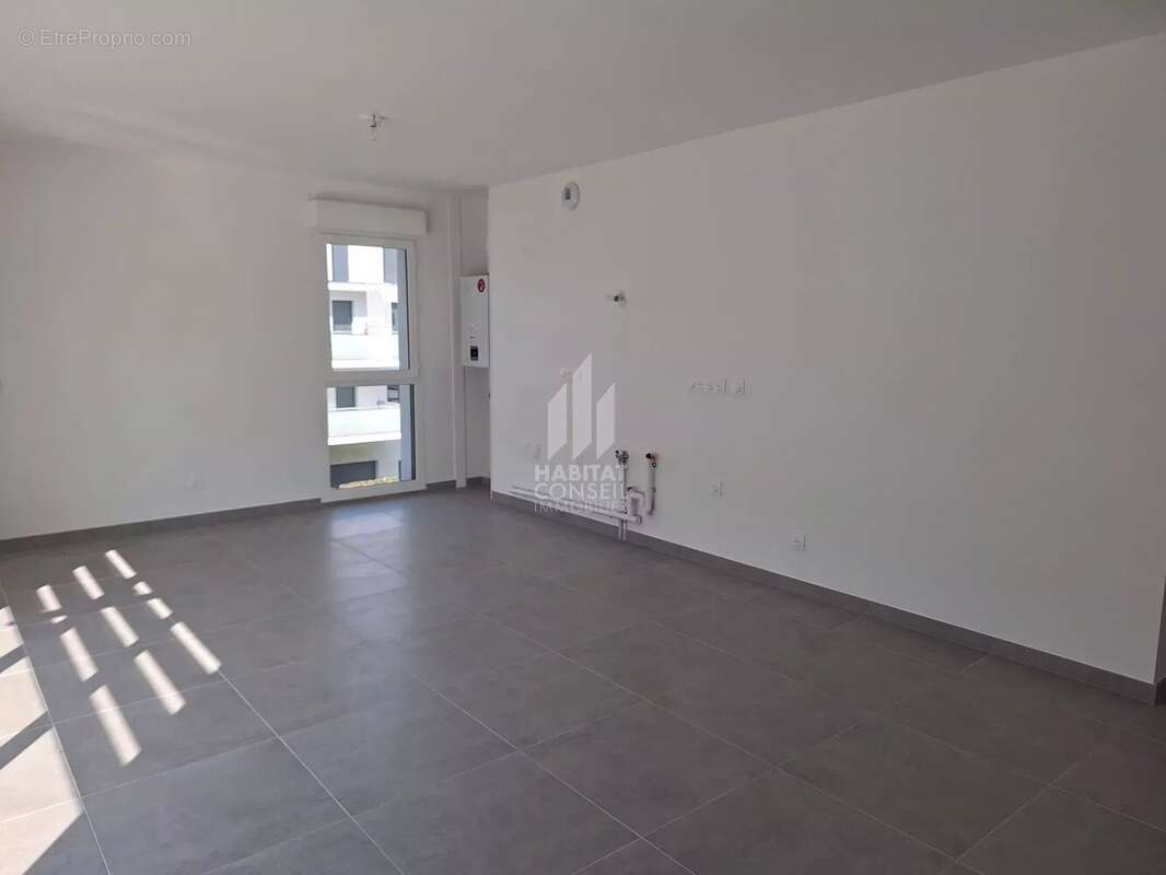 Appartement à CORENC