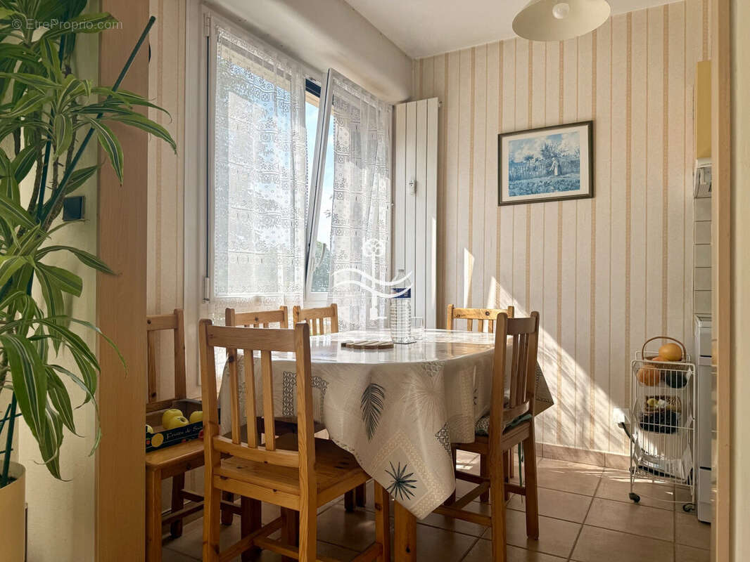 Appartement 115 m² à Caen  - photo 4