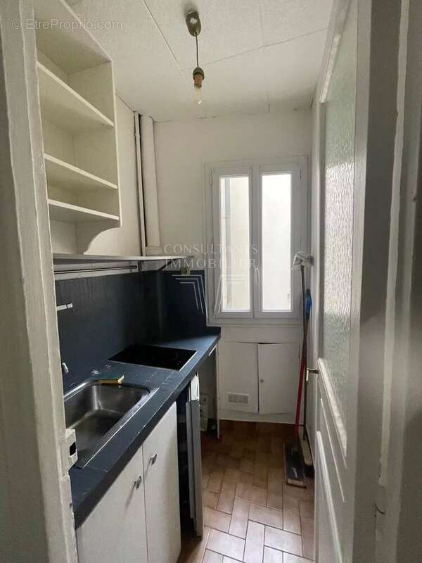 Appartement à PARIS-10E