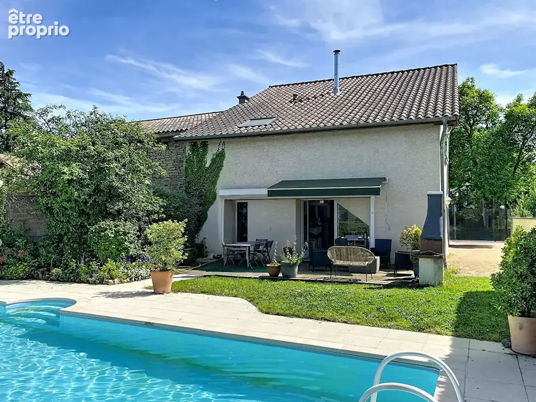 Photo Maison à L'isle-D'abeau au prix de 340 000€