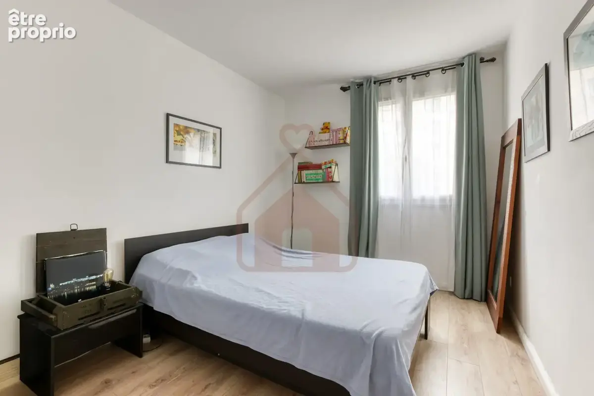 Appartement 5 pièces 71 m² à vendre à Villejuif (94800) - photo 7