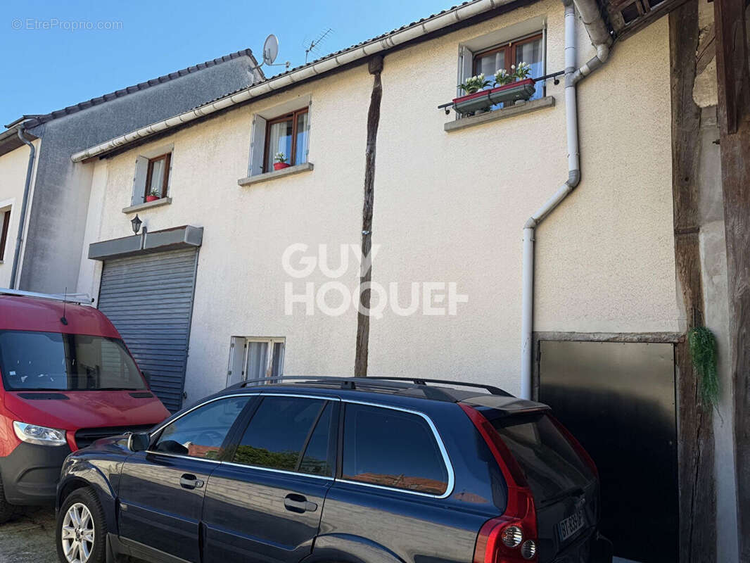 Appartement à PRECY-SUR-MARNE