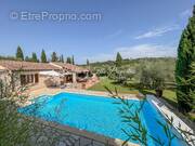 Maison à VALLON-PONT-D&#039;ARC