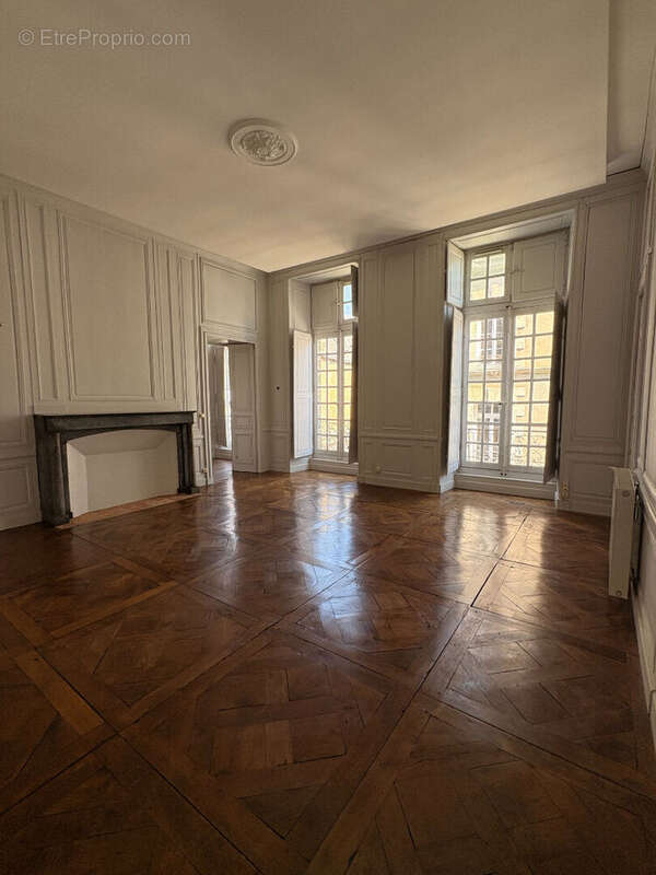 Châteaubriant  Appartement de caractère - photo 3