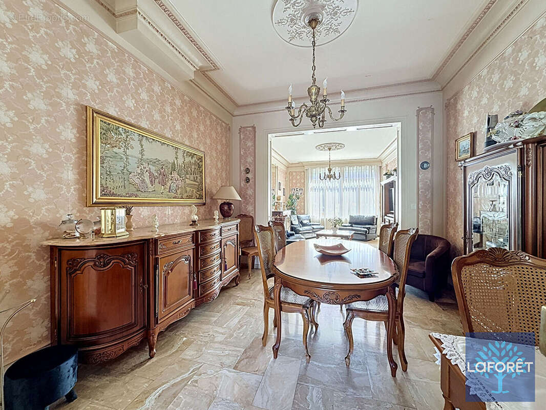 Maison à VALENCIENNES