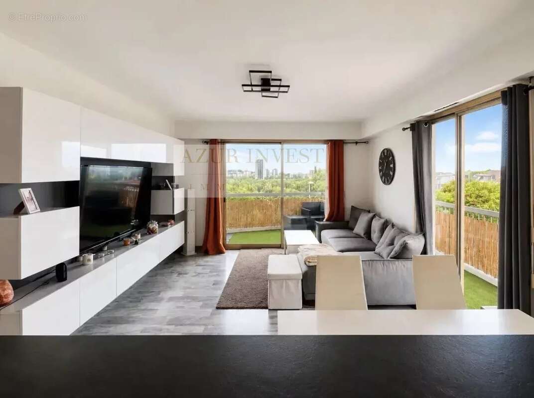 Vente appartement 3 pieces saint-laurent-du-var - photo 2