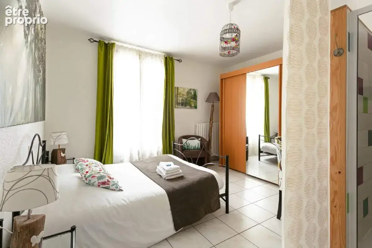 Maison 10 pièces 220 m² à vendre à Servian (34290) - photo 4