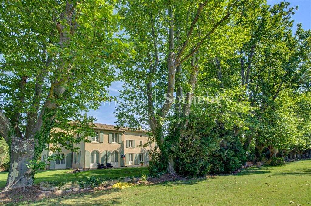 Grande Bastide avec dépendance au calme absolu - photo 2