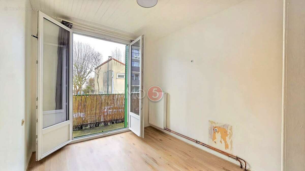 Maison à LES PAVILLONS-SOUS-BOIS