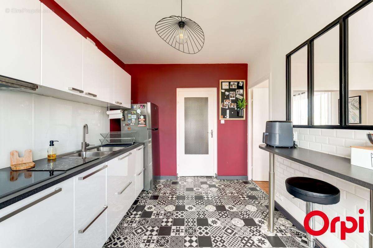 Appartement à SAINT-FONS