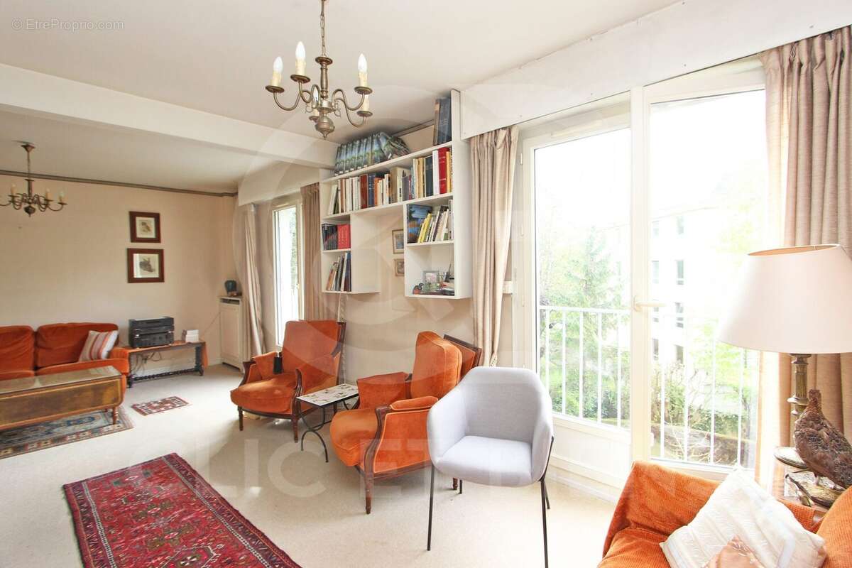 Appartement à VERSAILLES