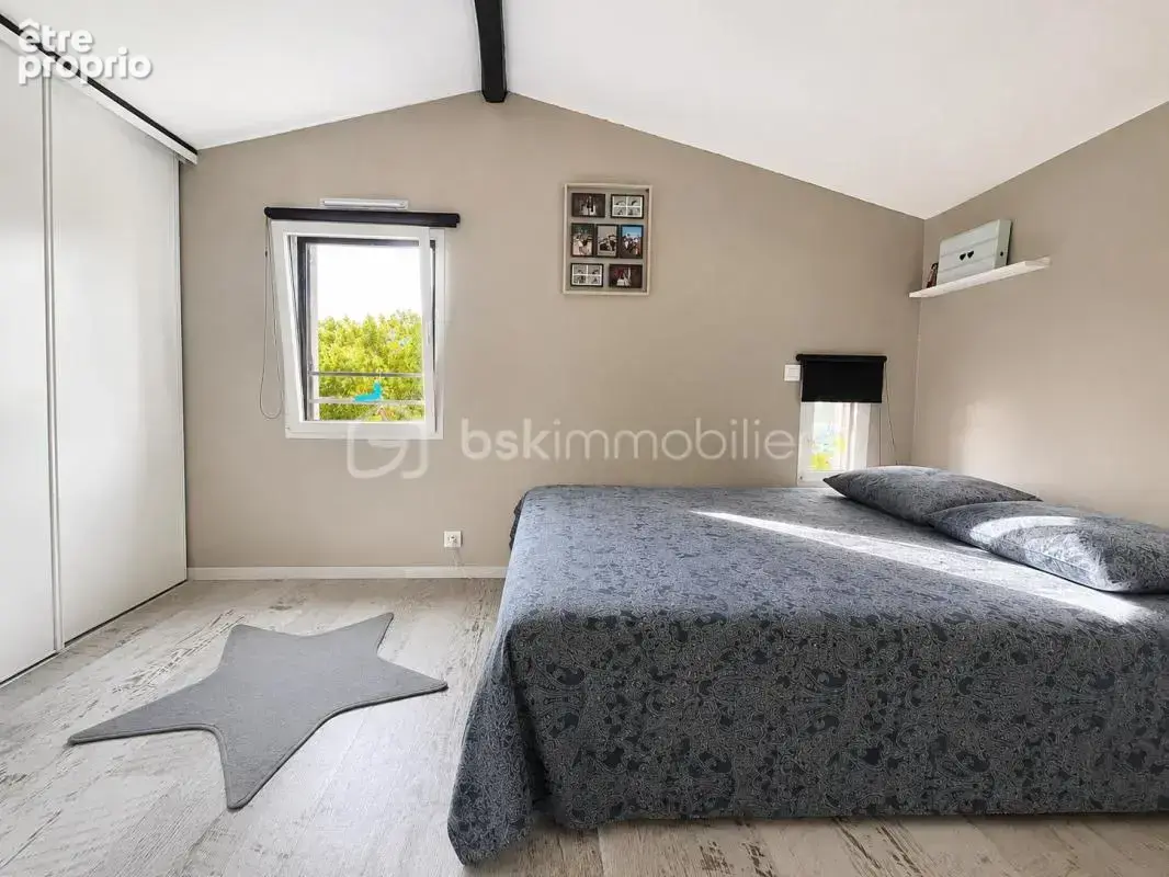 Maison familiale de caractère avec 6 chambres et piscine chauffée - photo 11