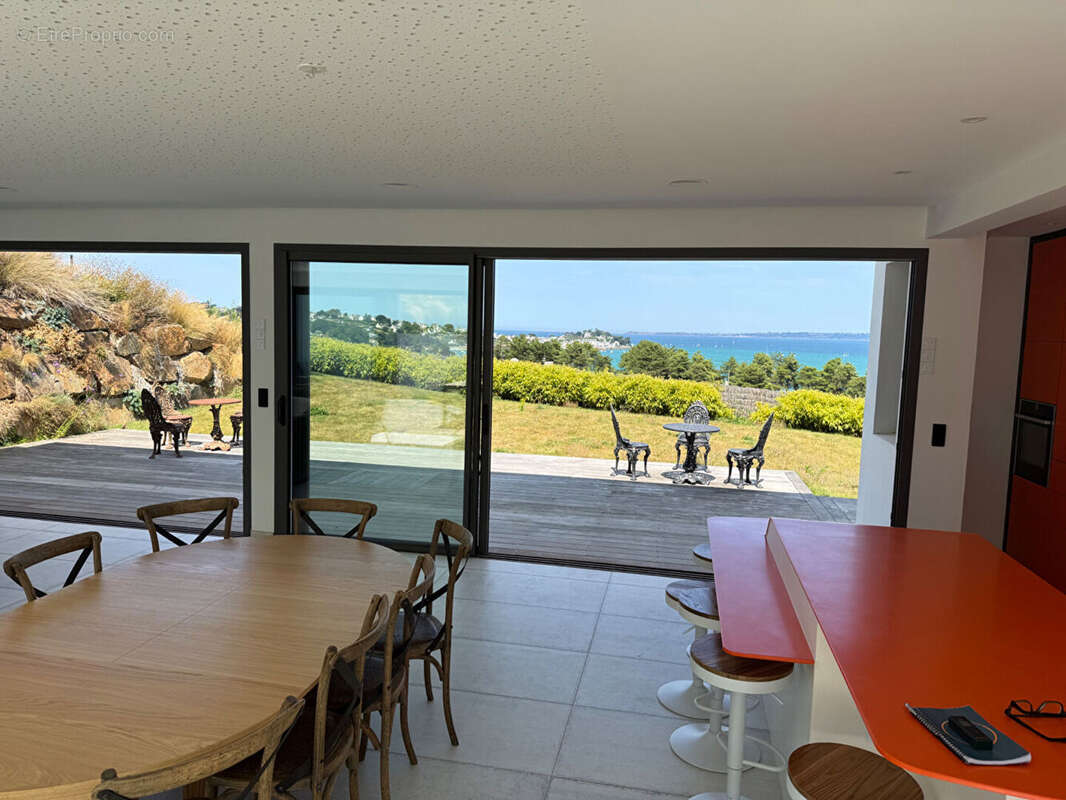 A vendre. Locquirec - Superbe maison d'architecte vue mer - photo 7