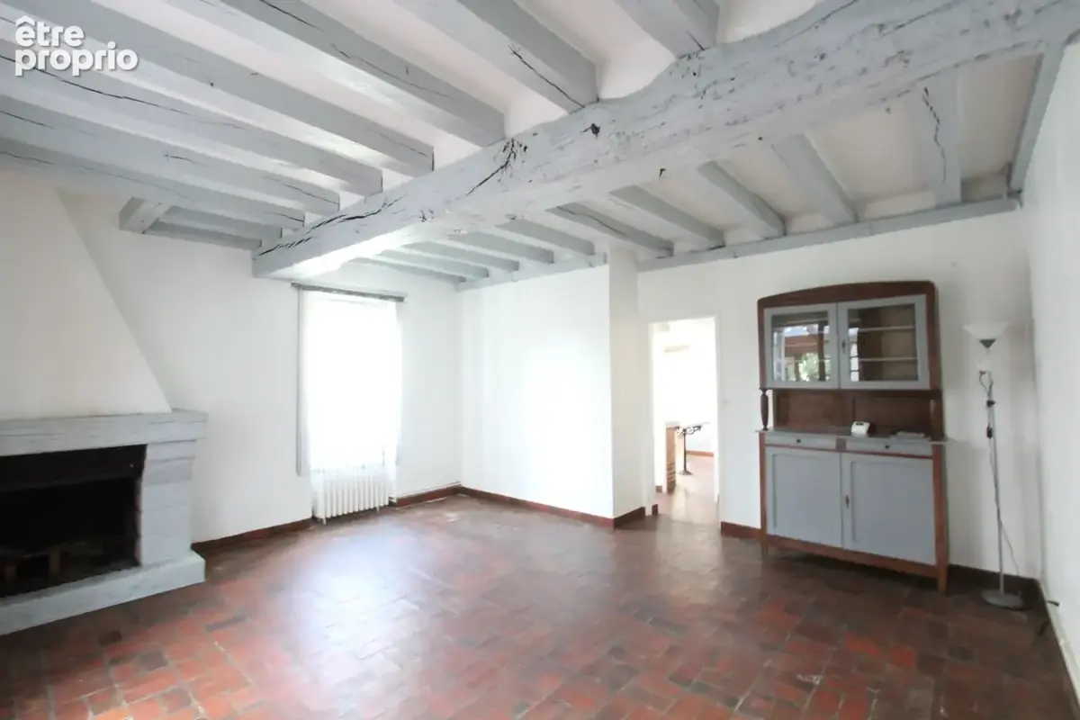 Entre Sancergues et La Charité, maison ancienne rénovée indépendante T7 de 123m2 habitable avec terrain 2.700 - photo 2