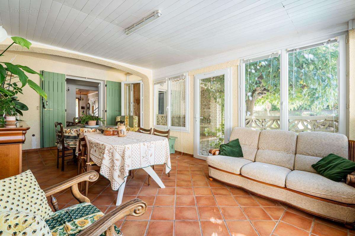 Maison à LA VALETTE-DU-VAR