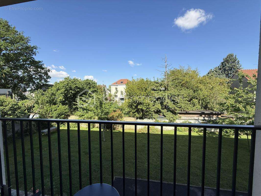 Appartement à NEUILLY-PLAISANCE