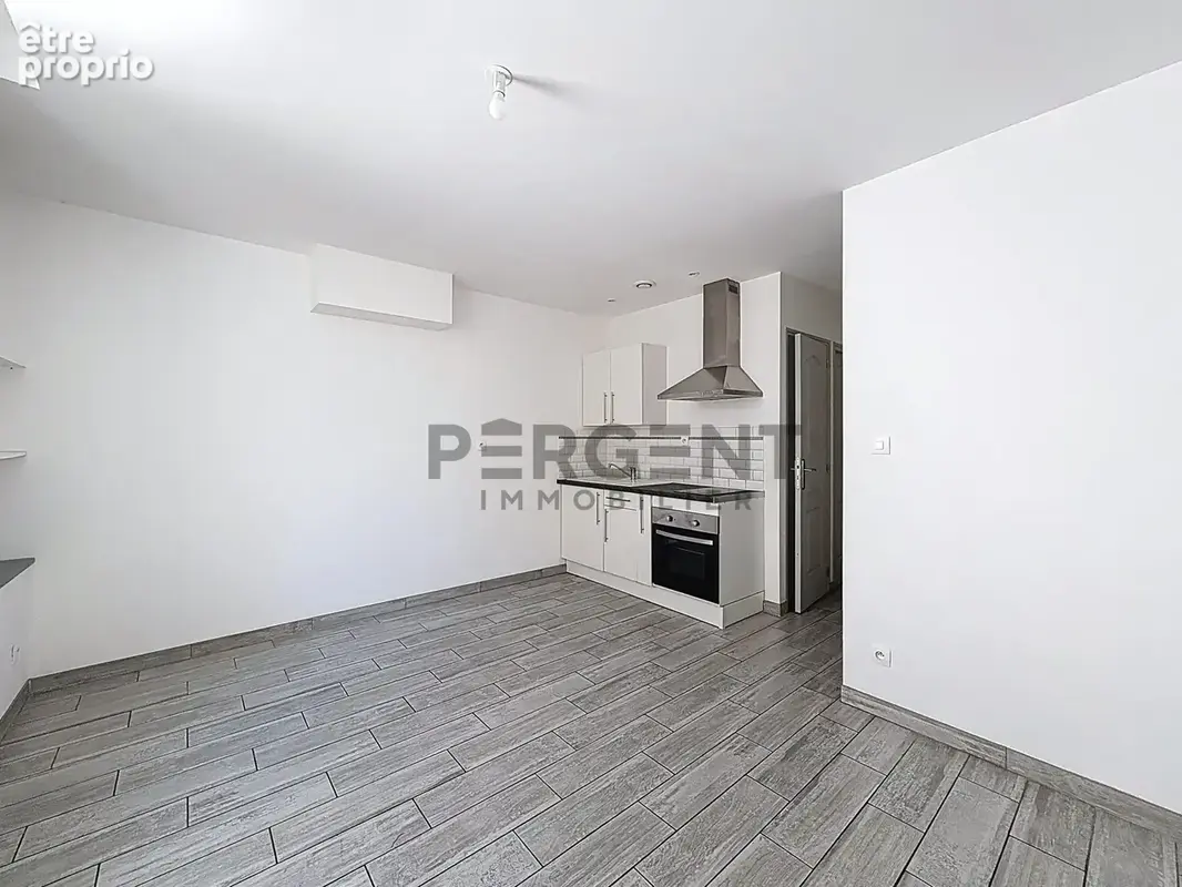Appartement 2 pièces 32 m² à vendre à Charleville-Mezieres (08000) - photo 2