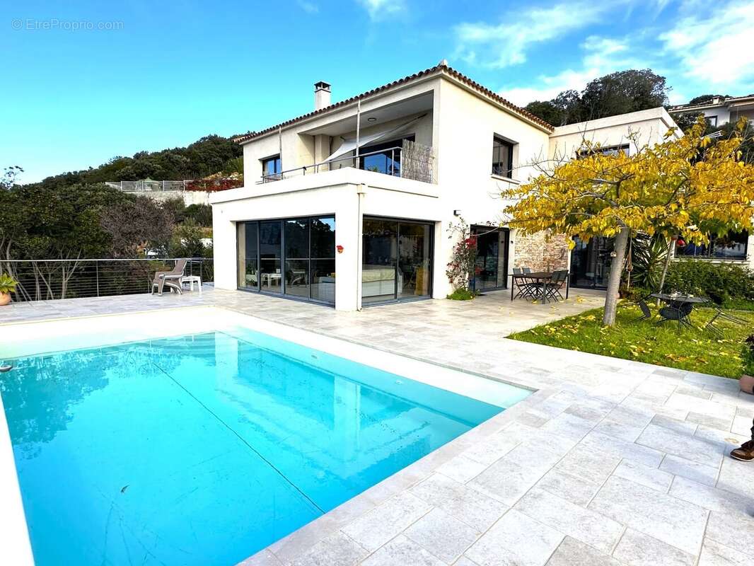 Maison à ECCICA-SUARELLA