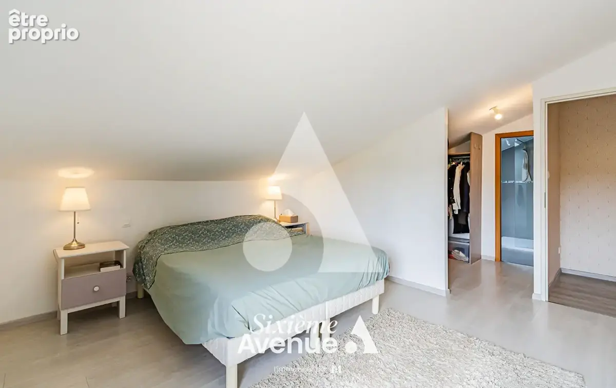 Ancien cuvage rénové de 186 m² au coeur de Charnay, Piscine, 5 chambres, Vue remarquable - photo 14