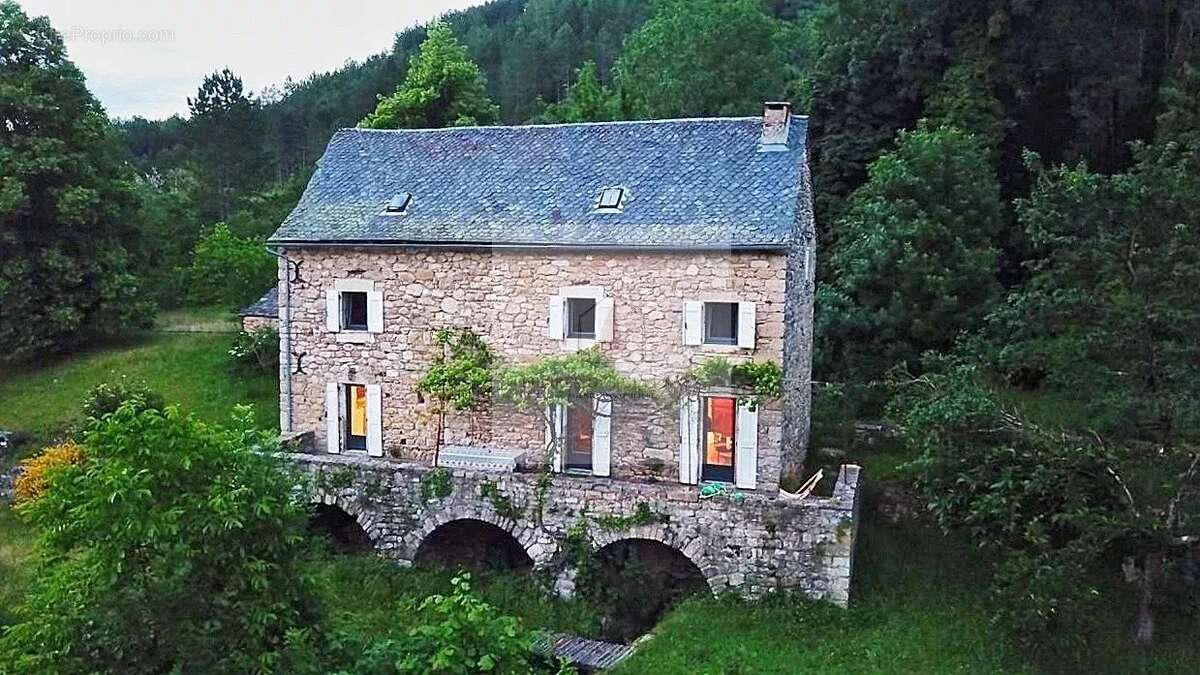 Maison à FLORAC