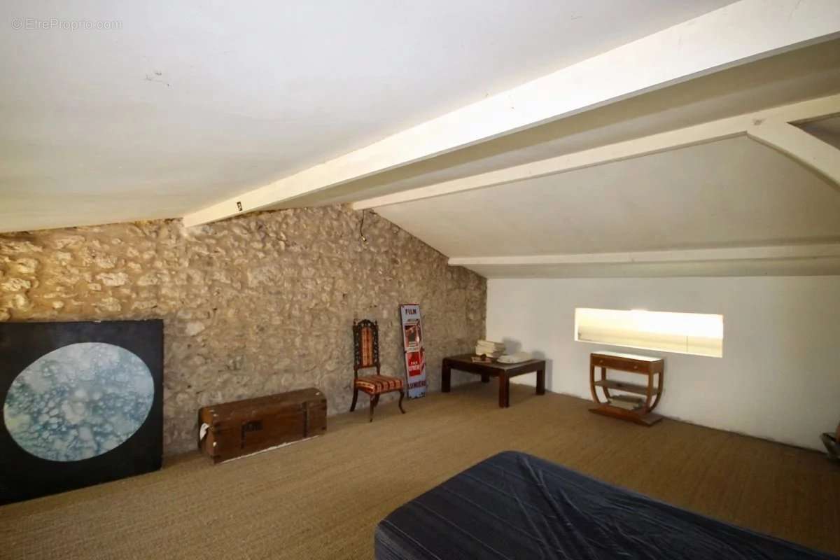 Maison à VILLENEUVE-DE-DURAS