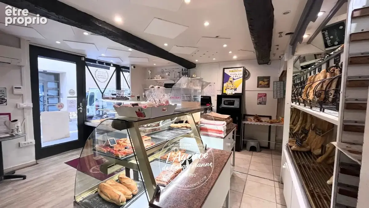 A vendre fonds de commerce boulangerie patisserie snacking 254 m2 idealement situe dans le centre ville de  puget-ville (var) - photo 4