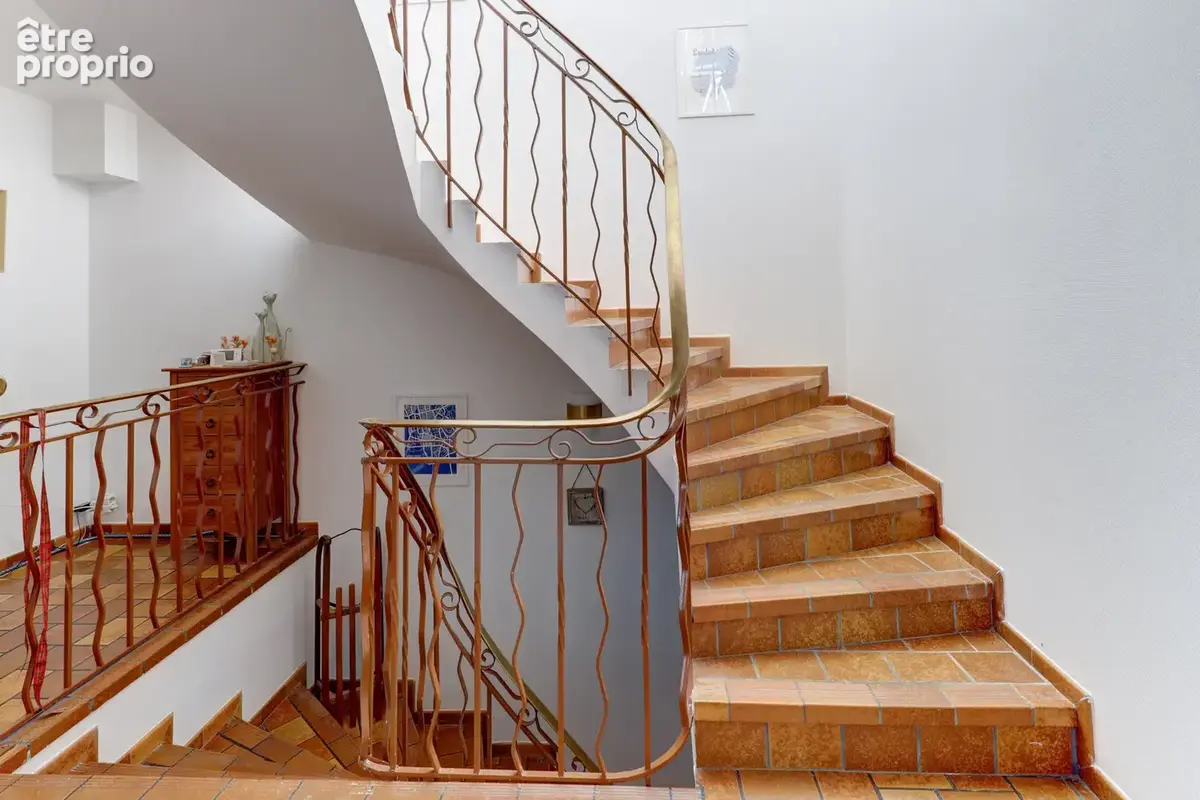 Maison de ville familiale - Royat - photo 7