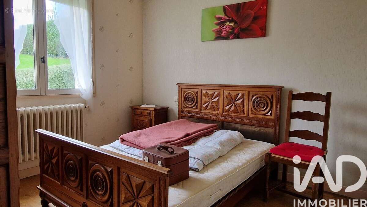 Maison 101 m² à La Cheze  - photo 6
