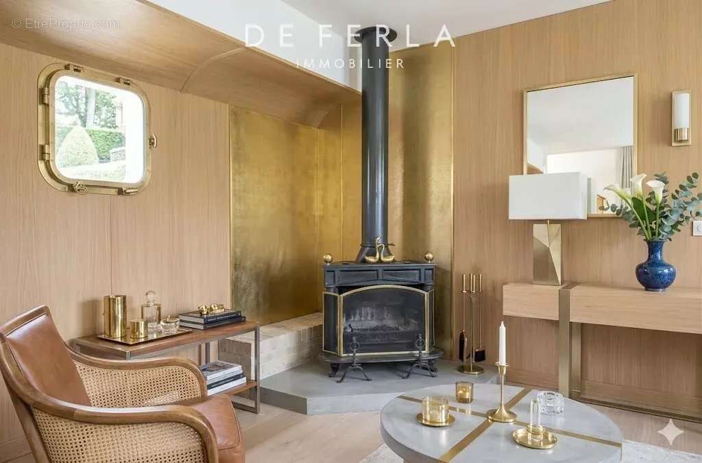 Péniche de de 190 m² à Boulogne-Billancourt - photo 3