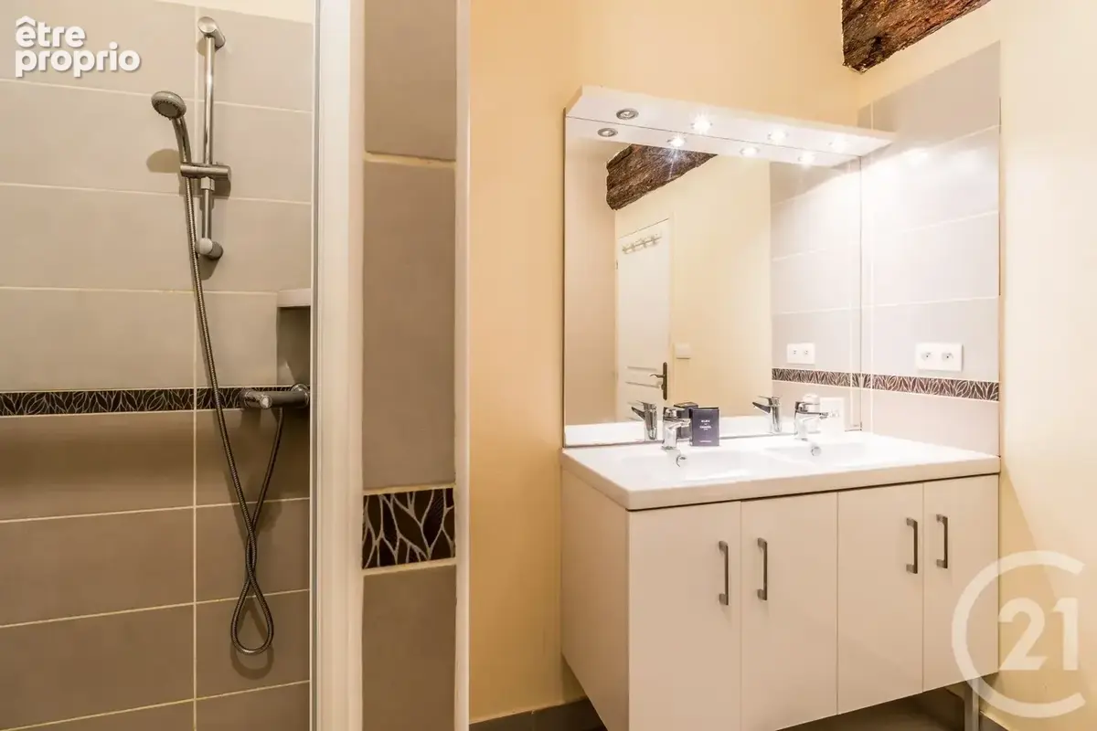 Maison 5 pièces 155 m² à vendre à Trevoux (01600) - photo 6