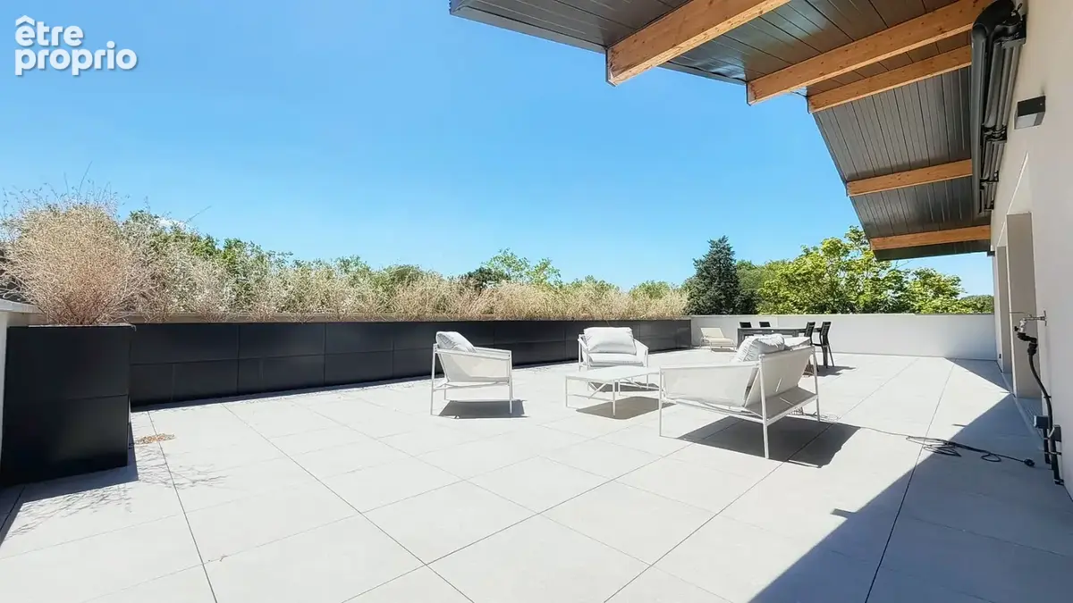 Grande terrasse  de 147m2 - vue pyrenees - photo 3