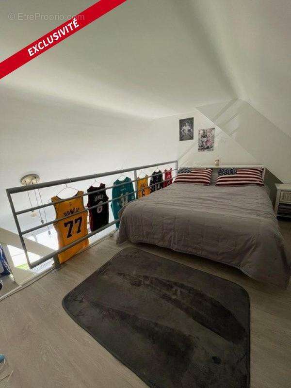 Maison à YVRE-L'EVEQUE