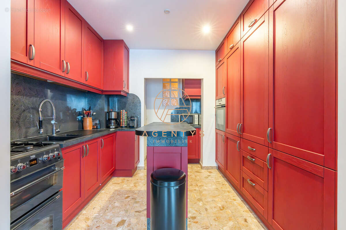 Maison à LE PERREUX-SUR-MARNE