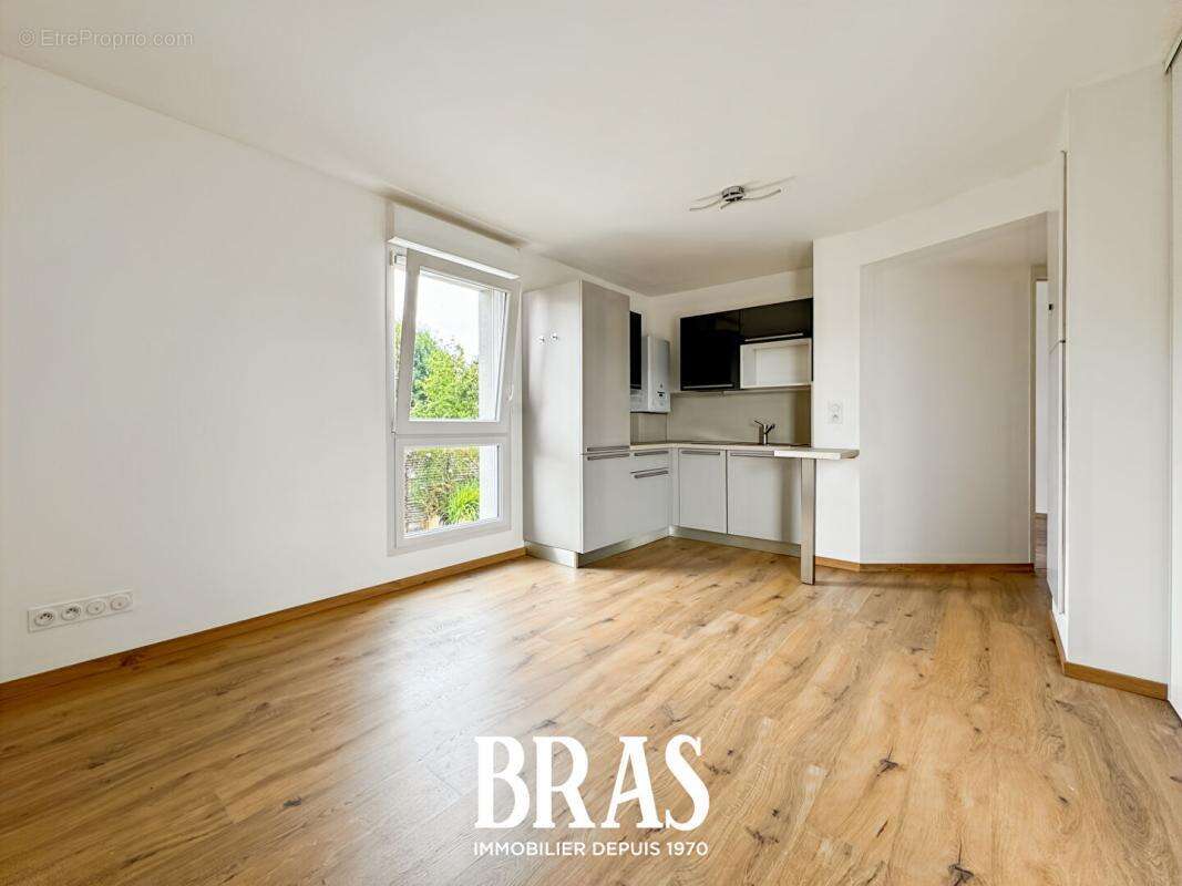 Appartement à BOUGUENAIS