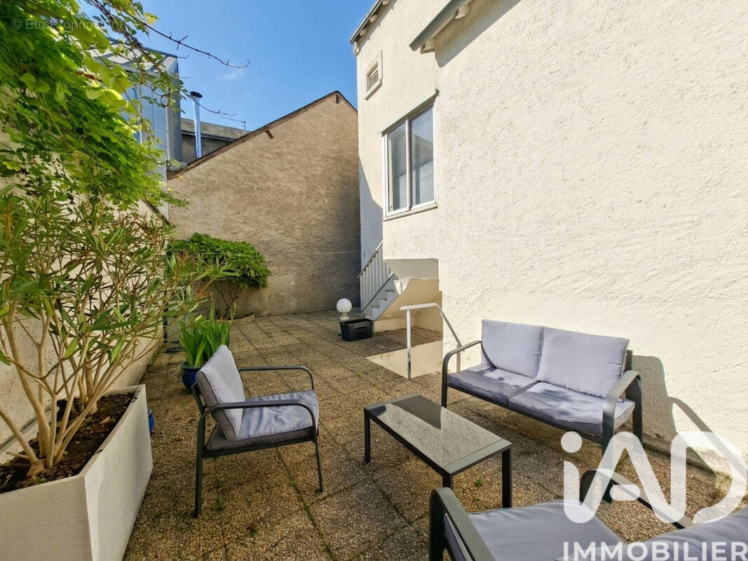 Photo 1 - Maison à TOURS