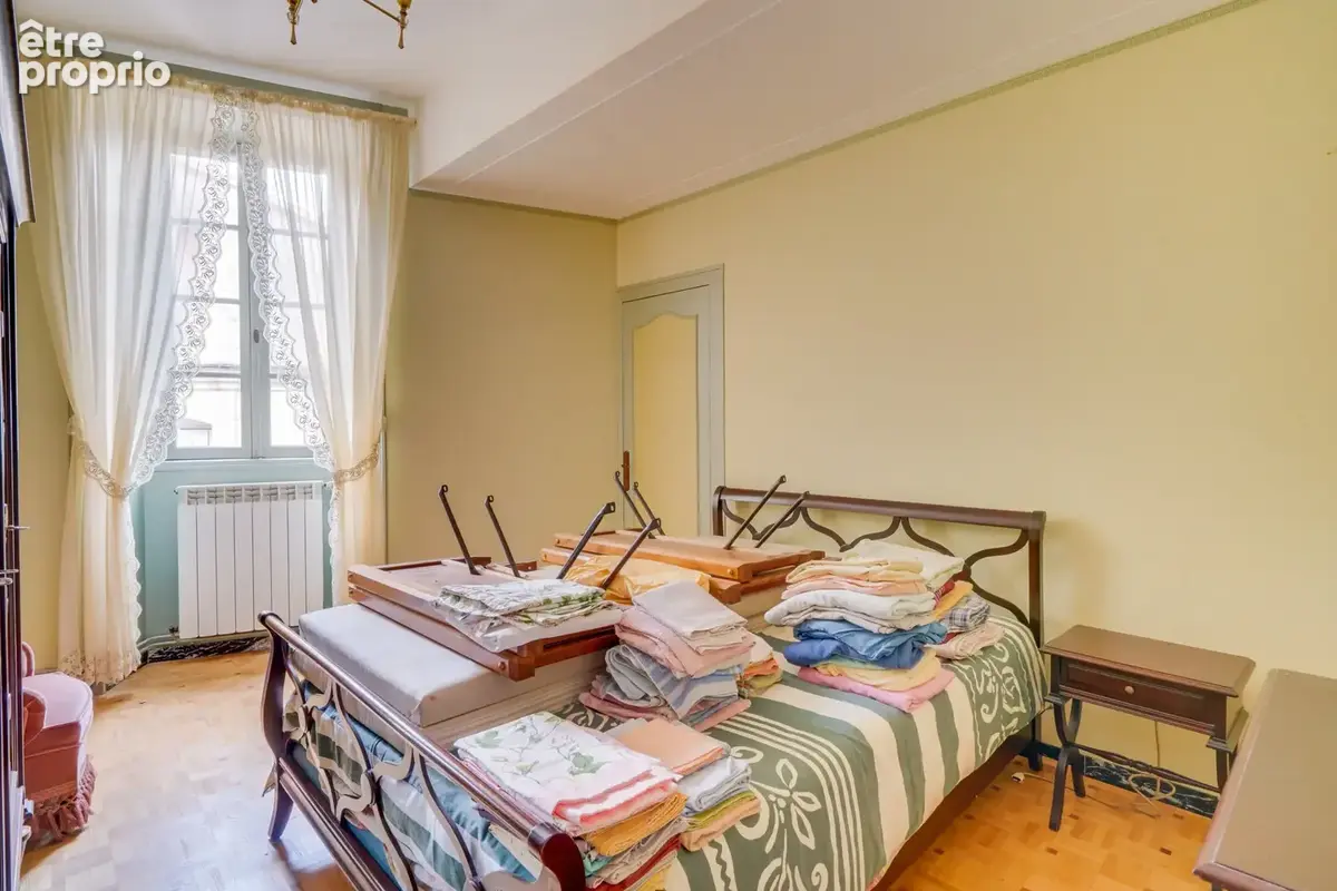 Immeuble 5 pièces de 200m2 - photo 9