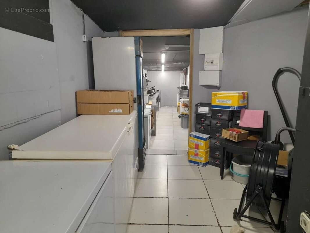 Commerce à SAINT-PIERRE