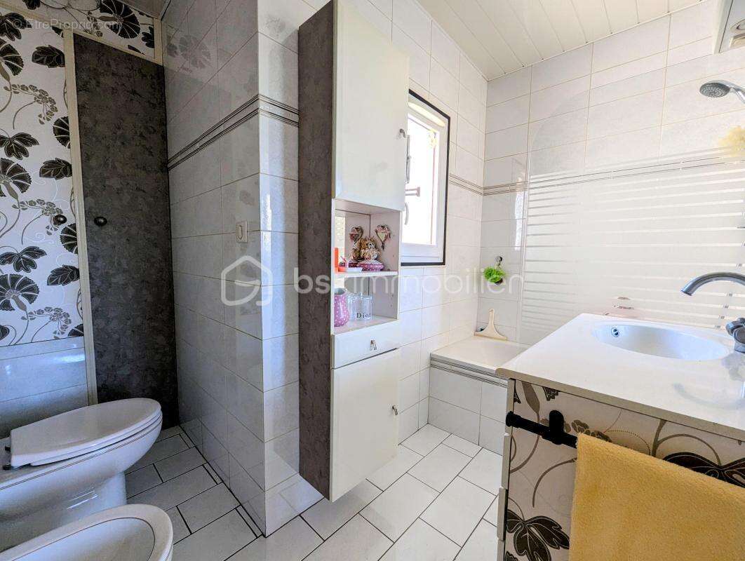 Appartement à OZOIR-LA-FERRIERE