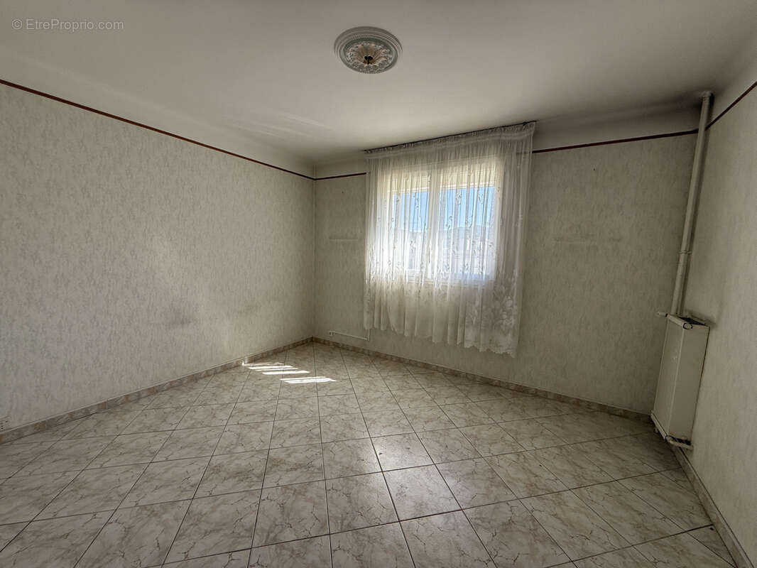 Appartement à MARSEILLE-9E