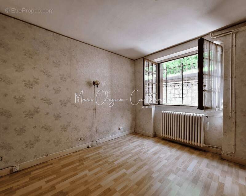 Maison à BRIVE-LA-GAILLARDE