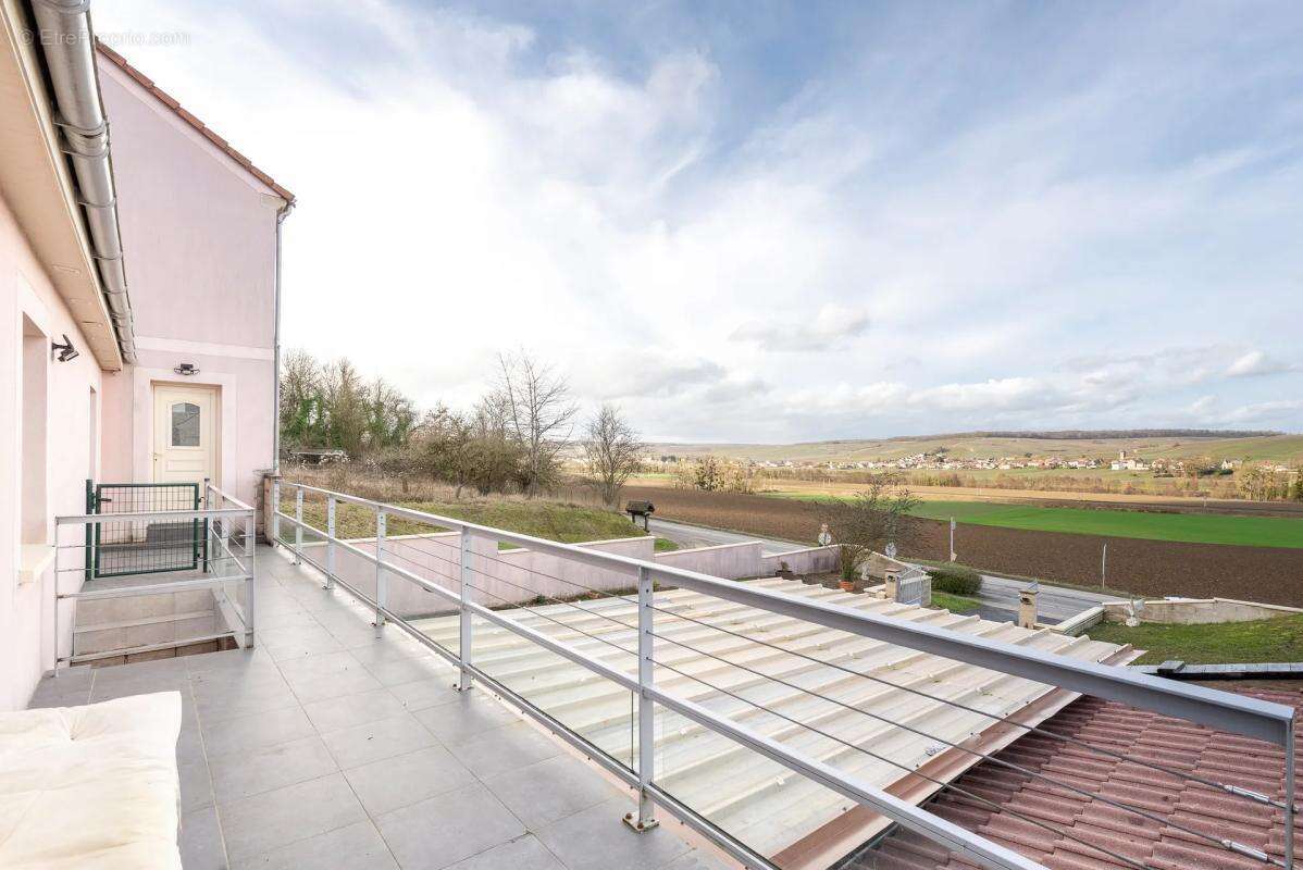 Maison à NOGENT-L'ARTAUD